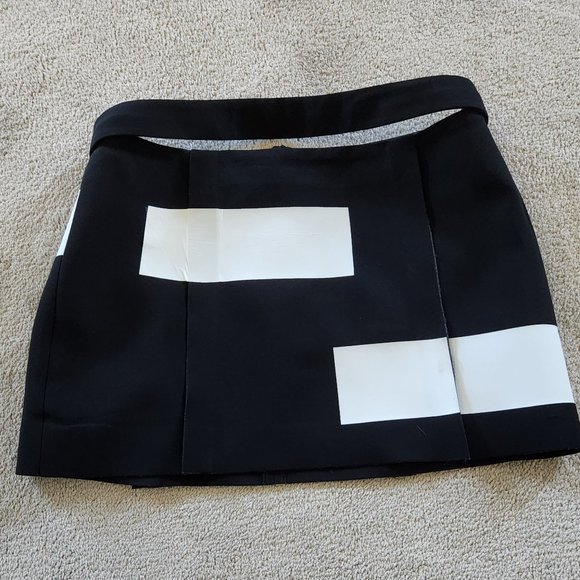Kenzo open waist detail black/white mini skirt/peplum Sz 38 Made in France - Picture 5 of 9